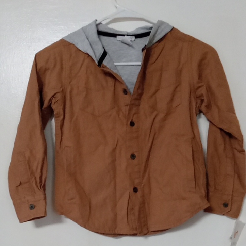 Falls Creek Gray and Tan Top